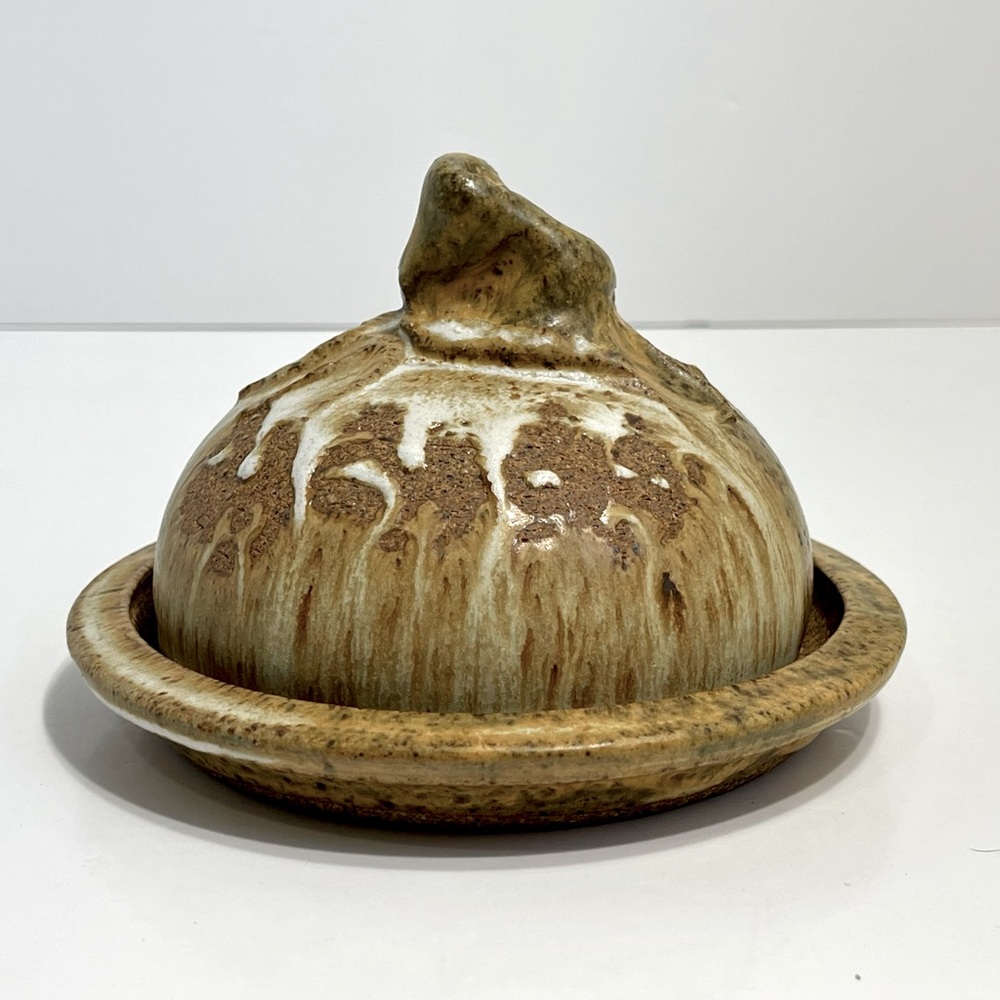Studio Art Pottery Stoneware Rustic Covered Butter Cheese Dome Drip Glaze Signed